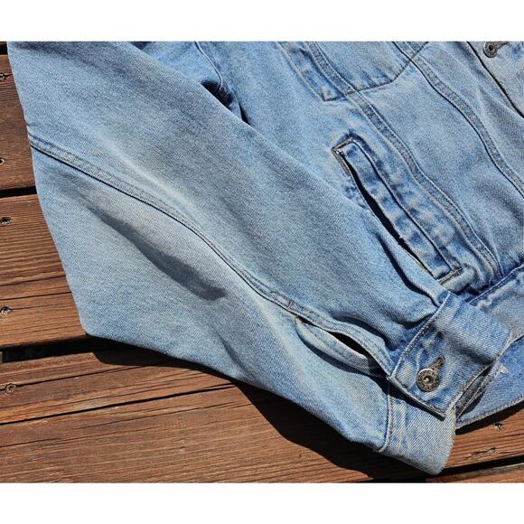 VTG Wrangler Jean Jacket Men's XL Blue Hero Denim Cowboy Cut Trucker Distressed - Picture 2 of 9